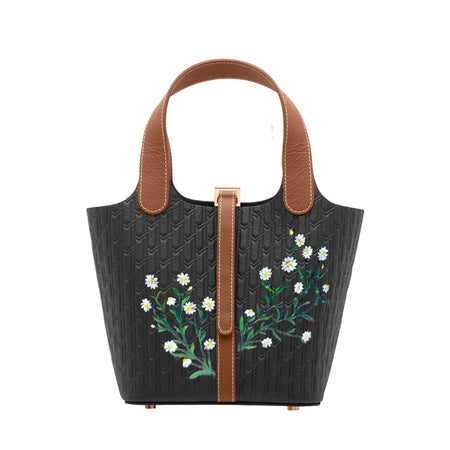 اسود و تان / ديزي