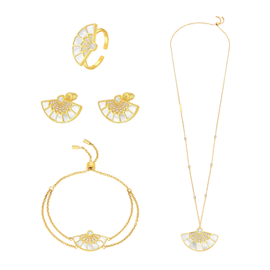 فان / طقم باللون الذهبي