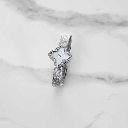 مجموعة هدية عليا / جوري فضي للنساء