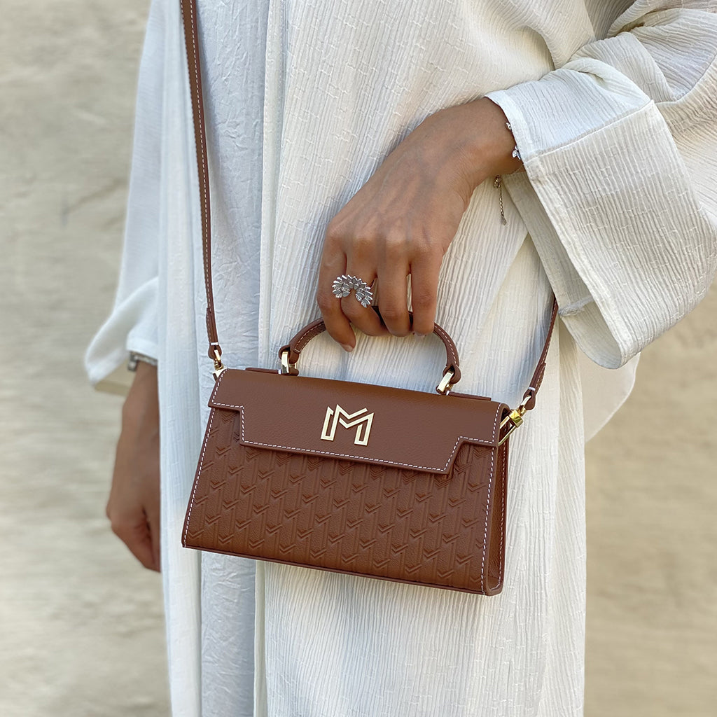 شنطة اليد حصة / تان