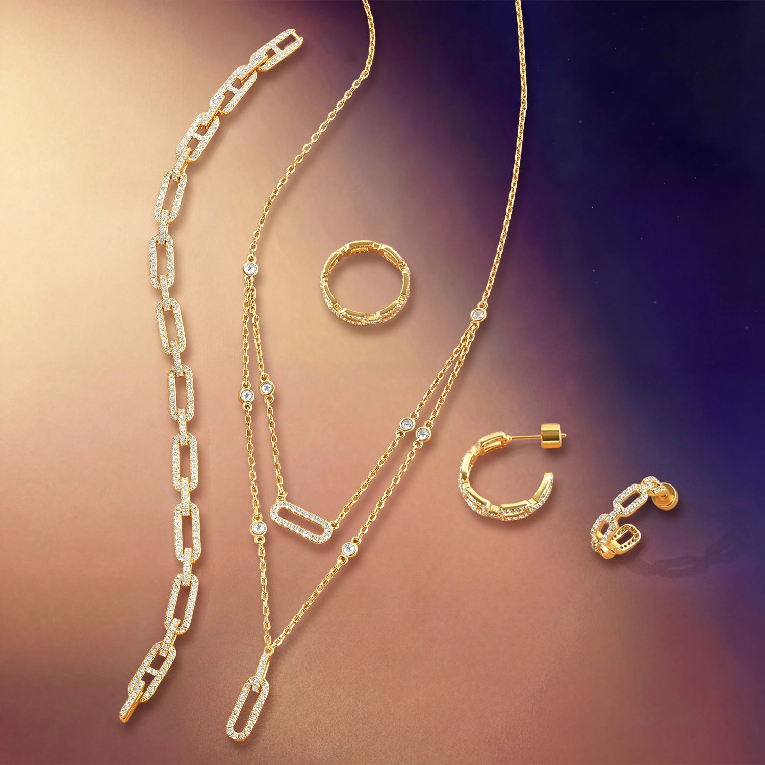 لينكس/ طقم باللون الذهبي بالتصميم الكلاسيكي