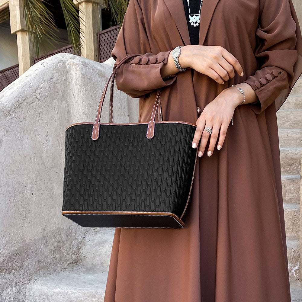 ترافل توت /أسود مع تان