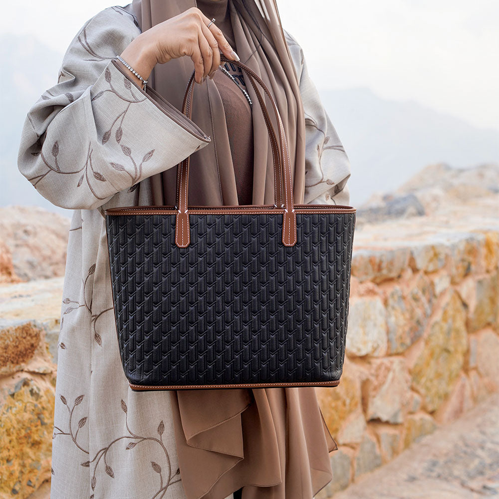 ترافل توت /أسود مع تان