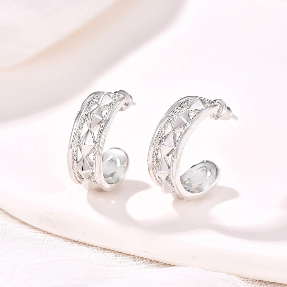 أناقة / أقراط فضية