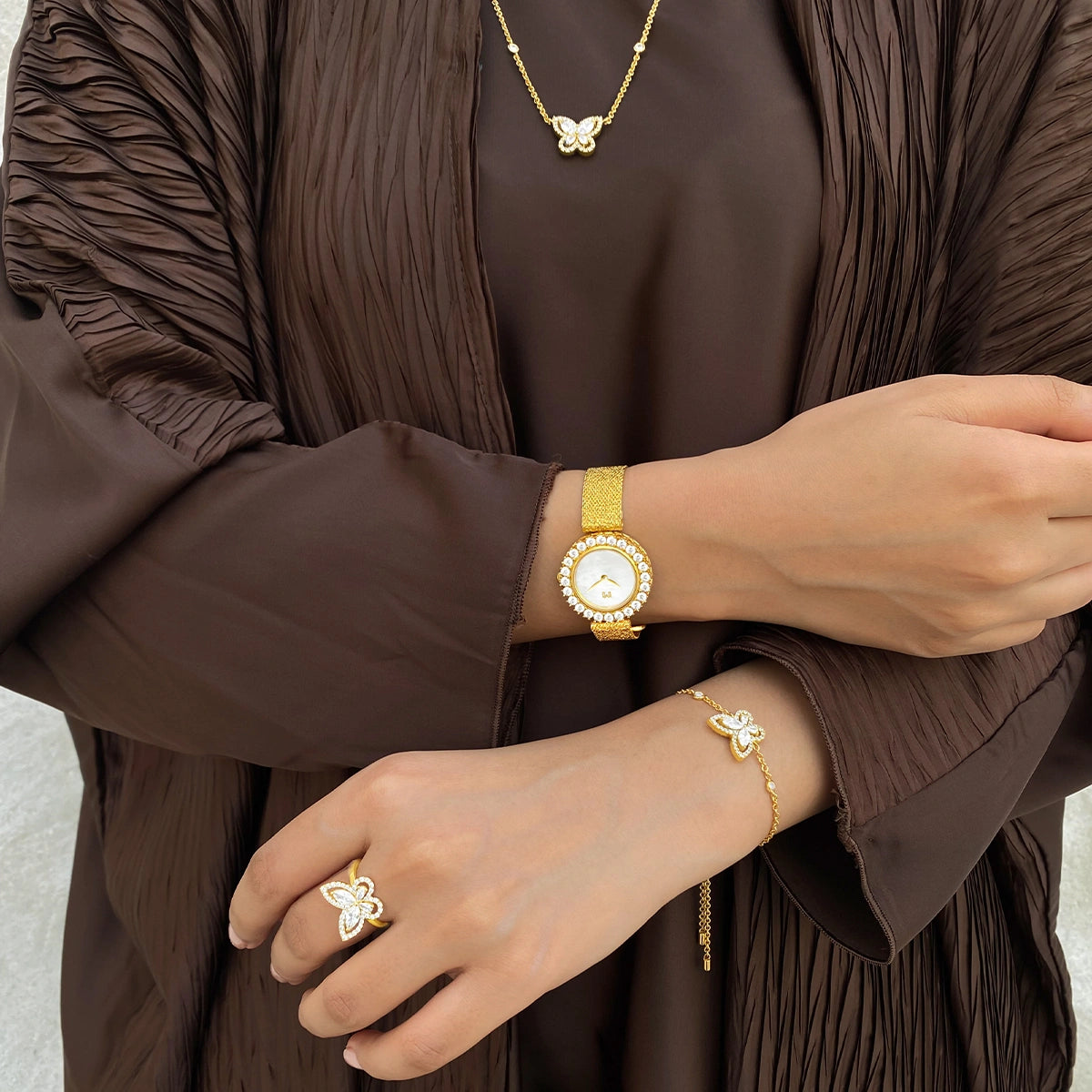 بترفلاي / طقم اللون الذهبي