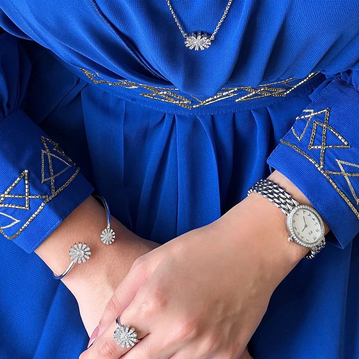 تشارمنق سن فلاور / طقم فضي