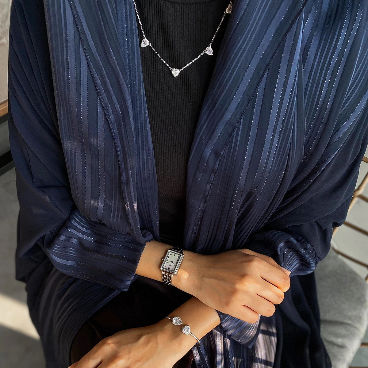 تشارمنق هارتس / عقد باللون الفضي