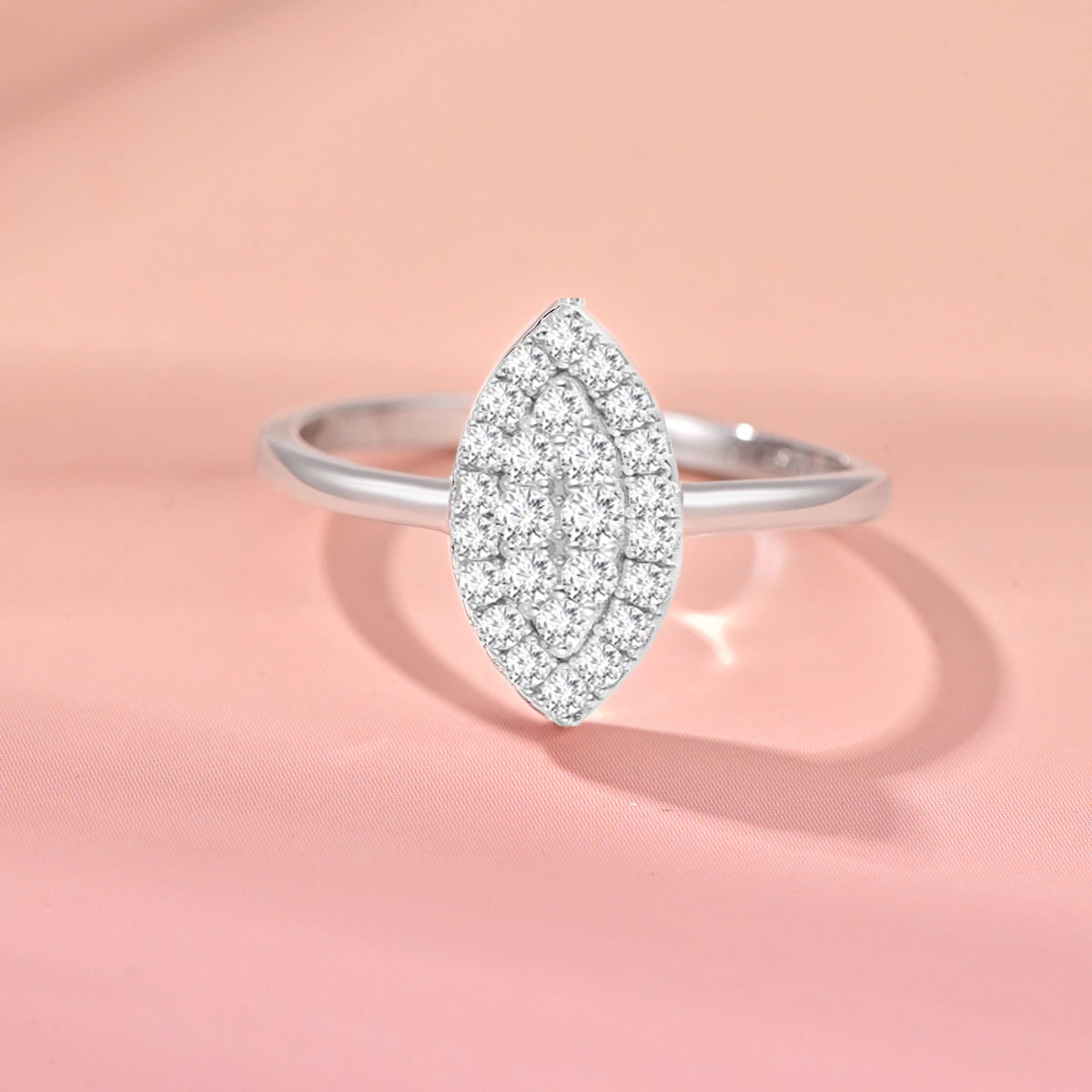 ديزي ليف / خاتم باللون الفضي