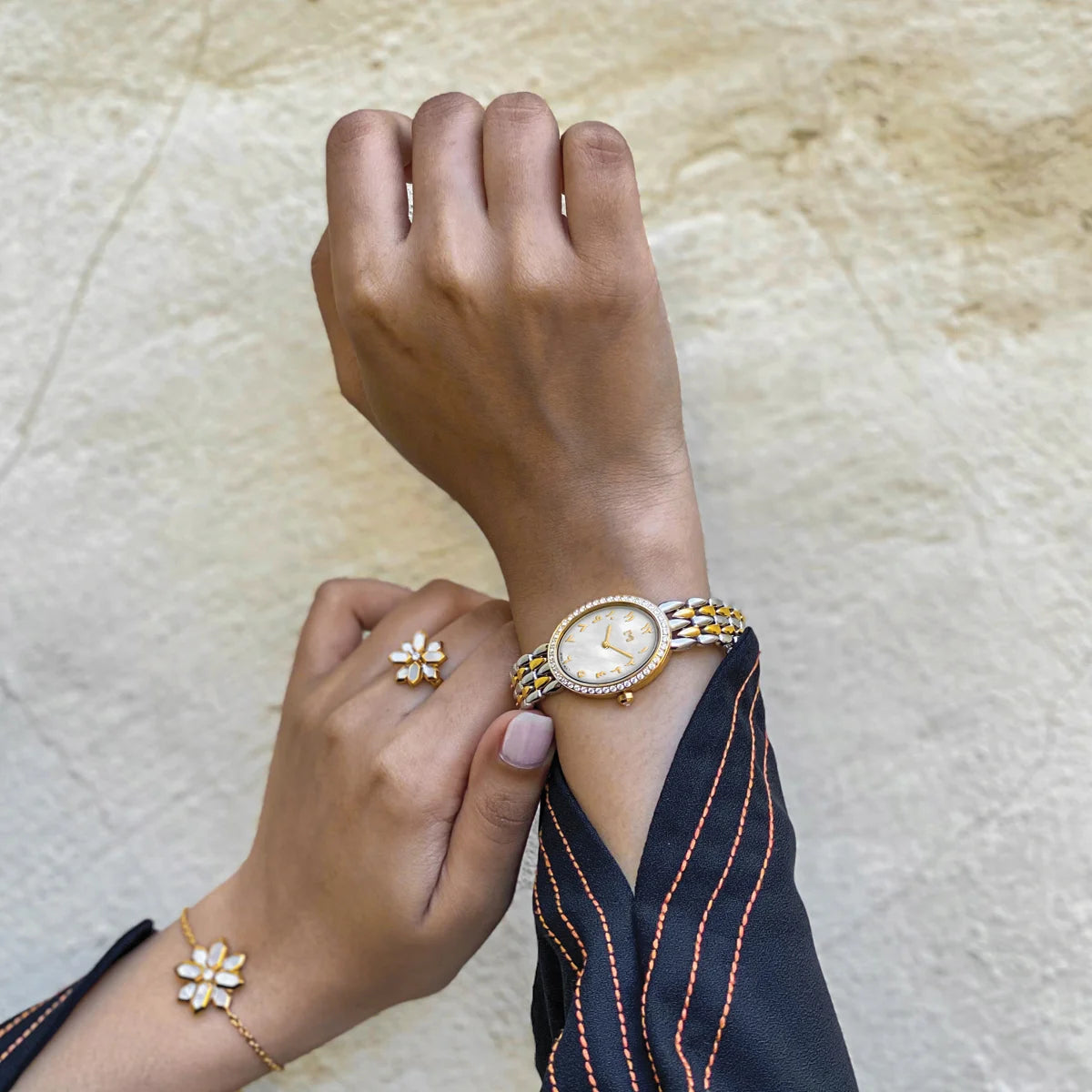 DOL13_TO-BE-RETOUCHED__Edited_6837a6ca-4f5b-4623-9b9d-7b52301e4d9d | MINIMALIST