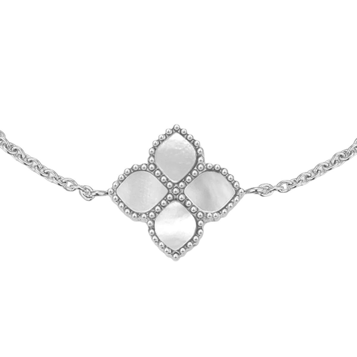 جوري / إسورة اللؤلؤ باللون الفضي