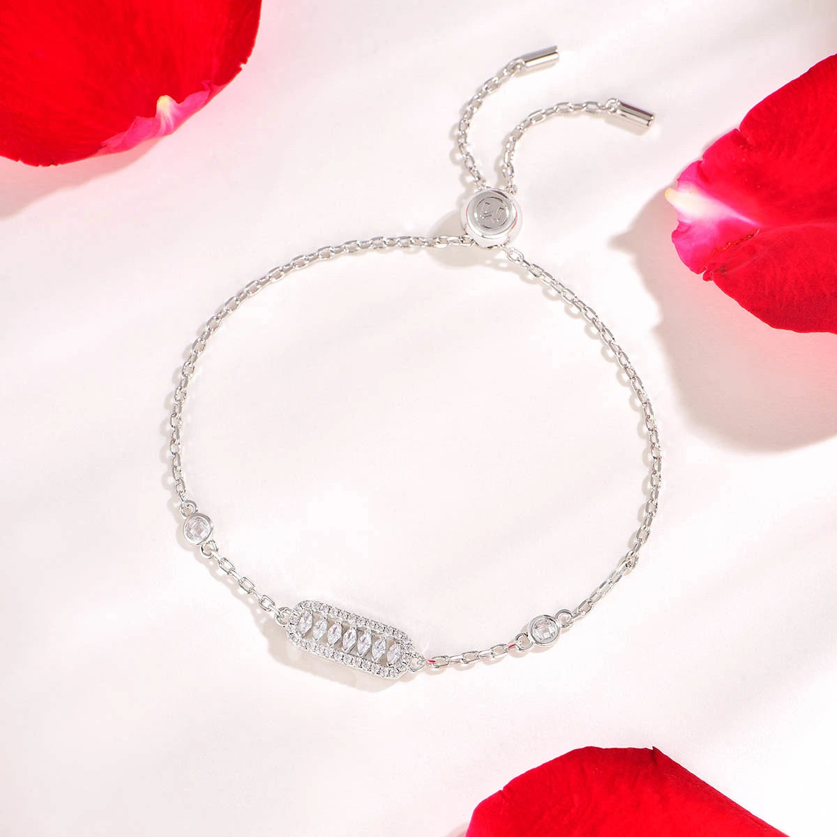 فاين /  سوار باللون الفضي