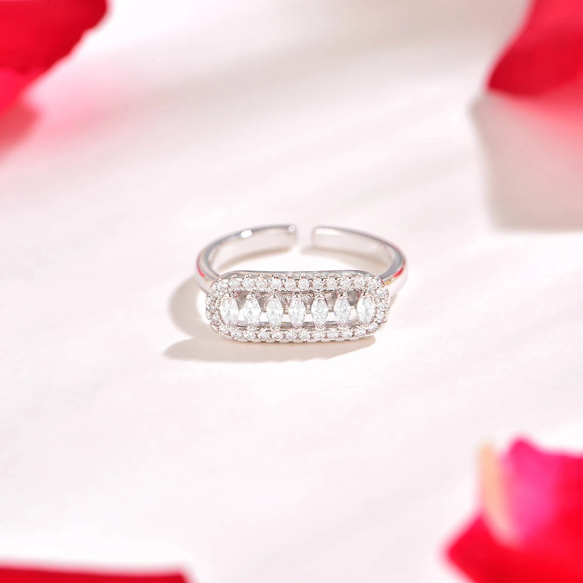 فاين / خاتم باللون الفضي