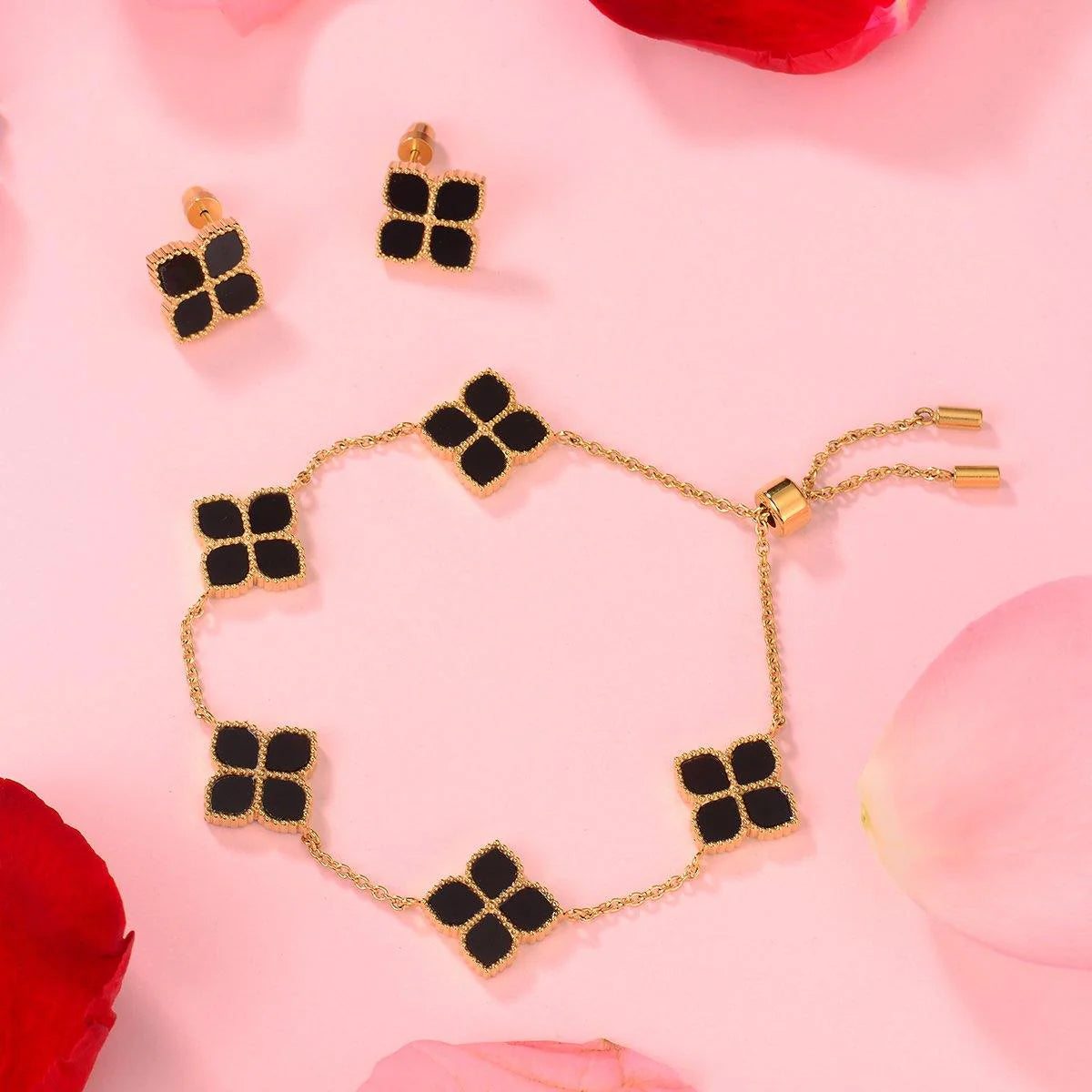 جوري / إسورة الحجر الأسود باللون الذهبي