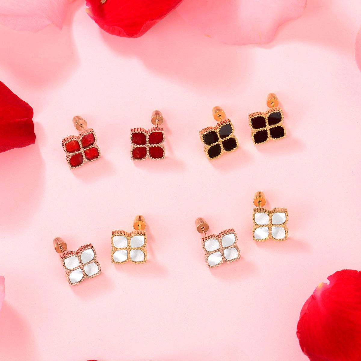 جوري / أقراط الحجر الأسود بلون الروز قولد