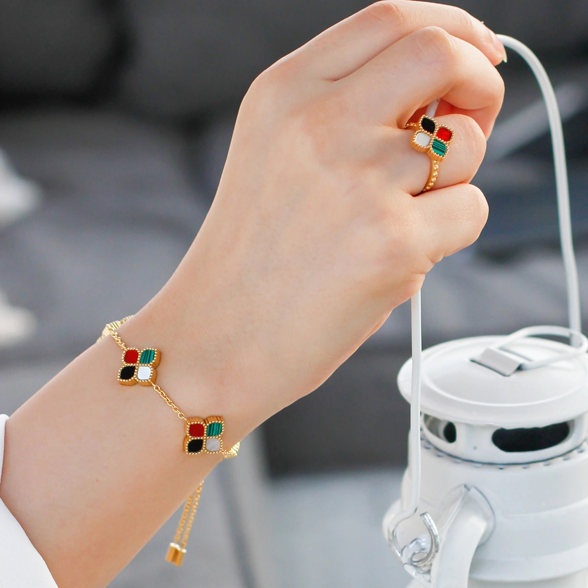 جوري / إصدار علم الإمارات