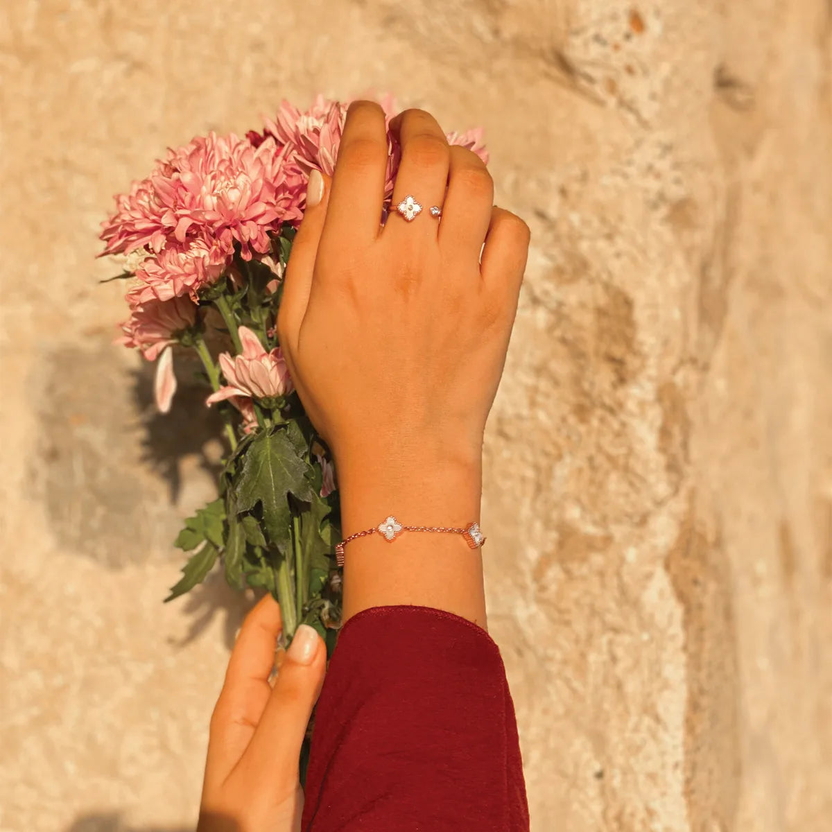 ميني جوري / خاتم اللؤلؤ بلون الروز قولد