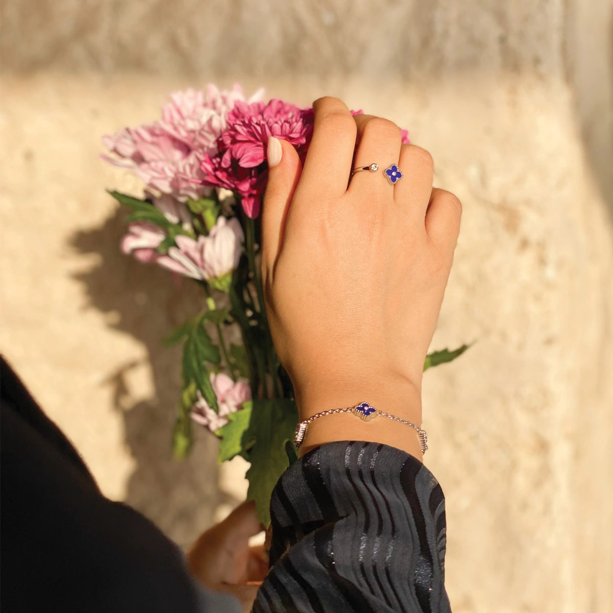 ميني جوري / خاتم أزرق و فضي