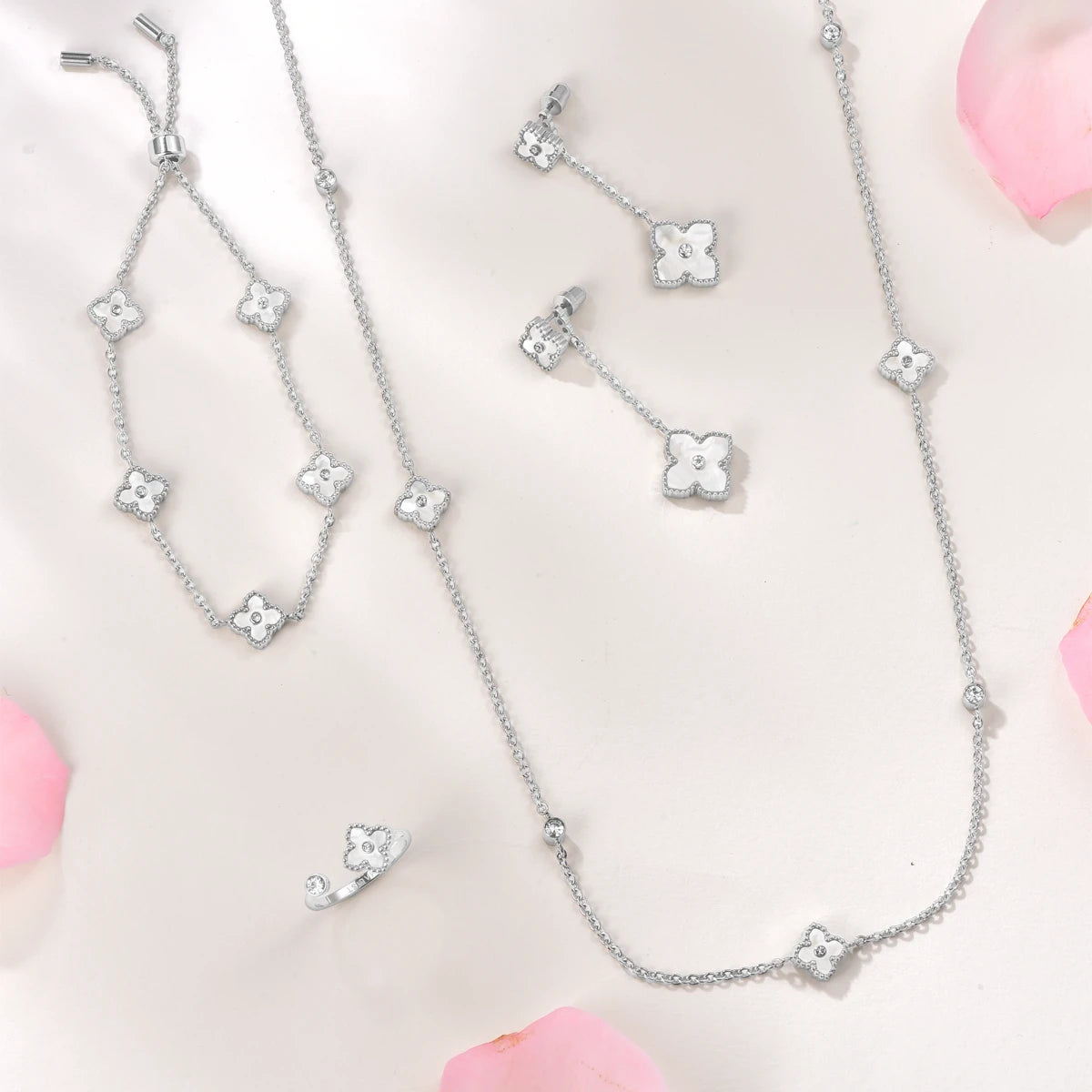 ميني جوري / طقم اللؤلؤ باللون الفضي