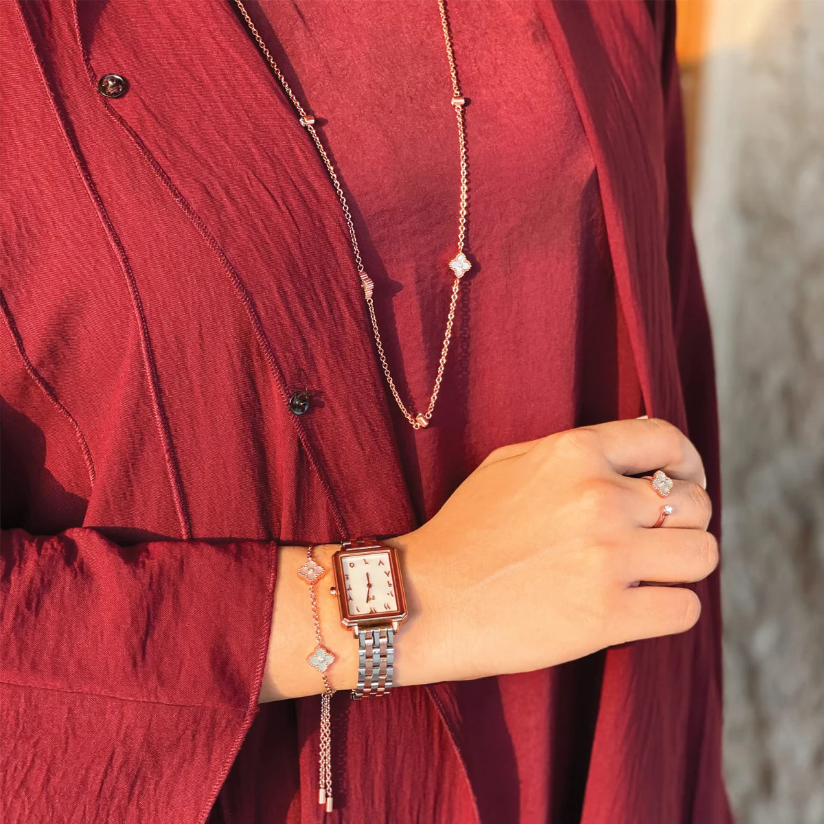 ميني جوري / طقم اللؤلؤ بلون الروز قولد