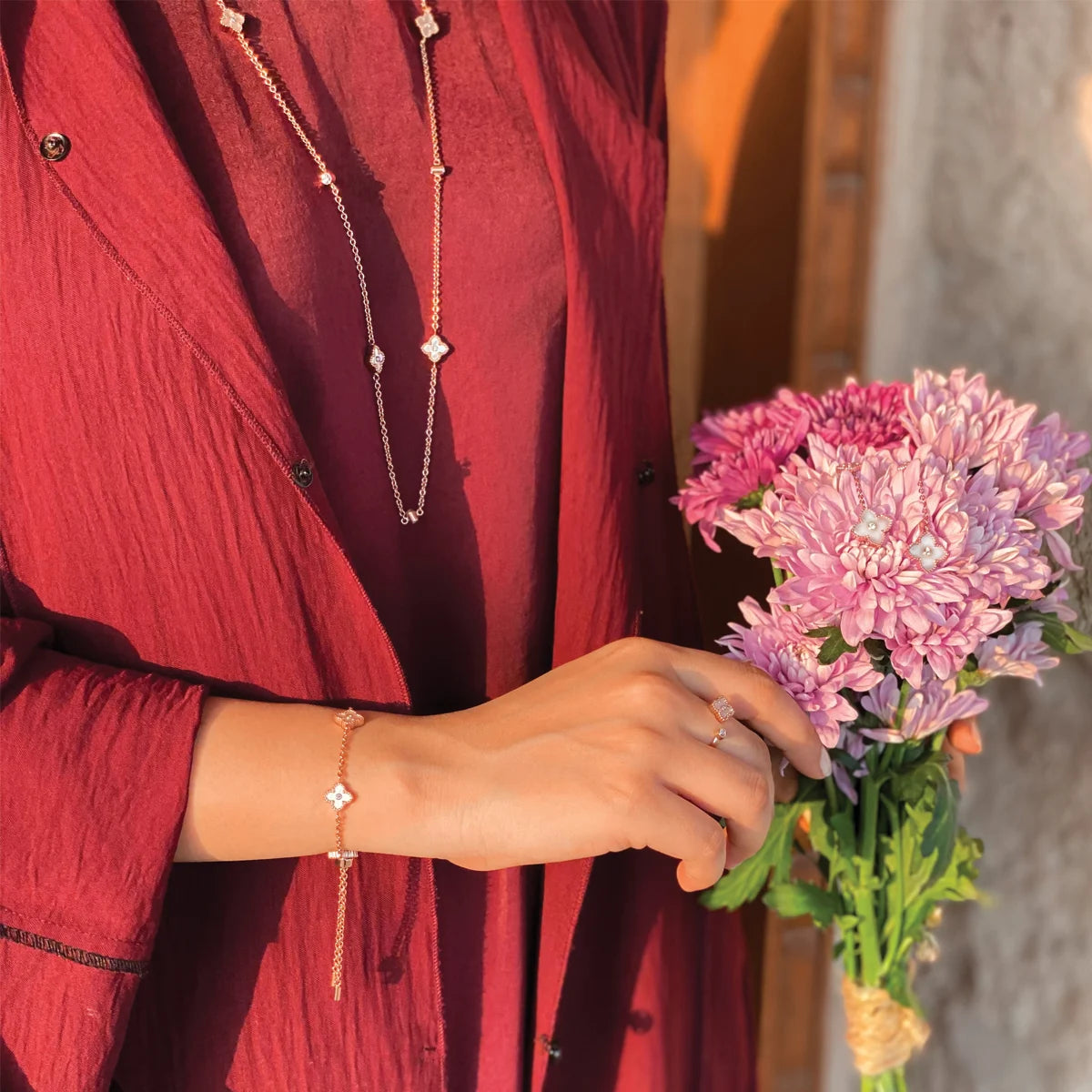 ميني جوري / طقم اللؤلؤ بلون الروز قولد