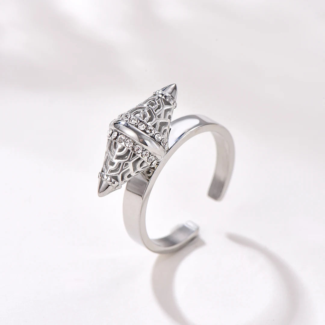 لانترن / خاتم باللون الفضي