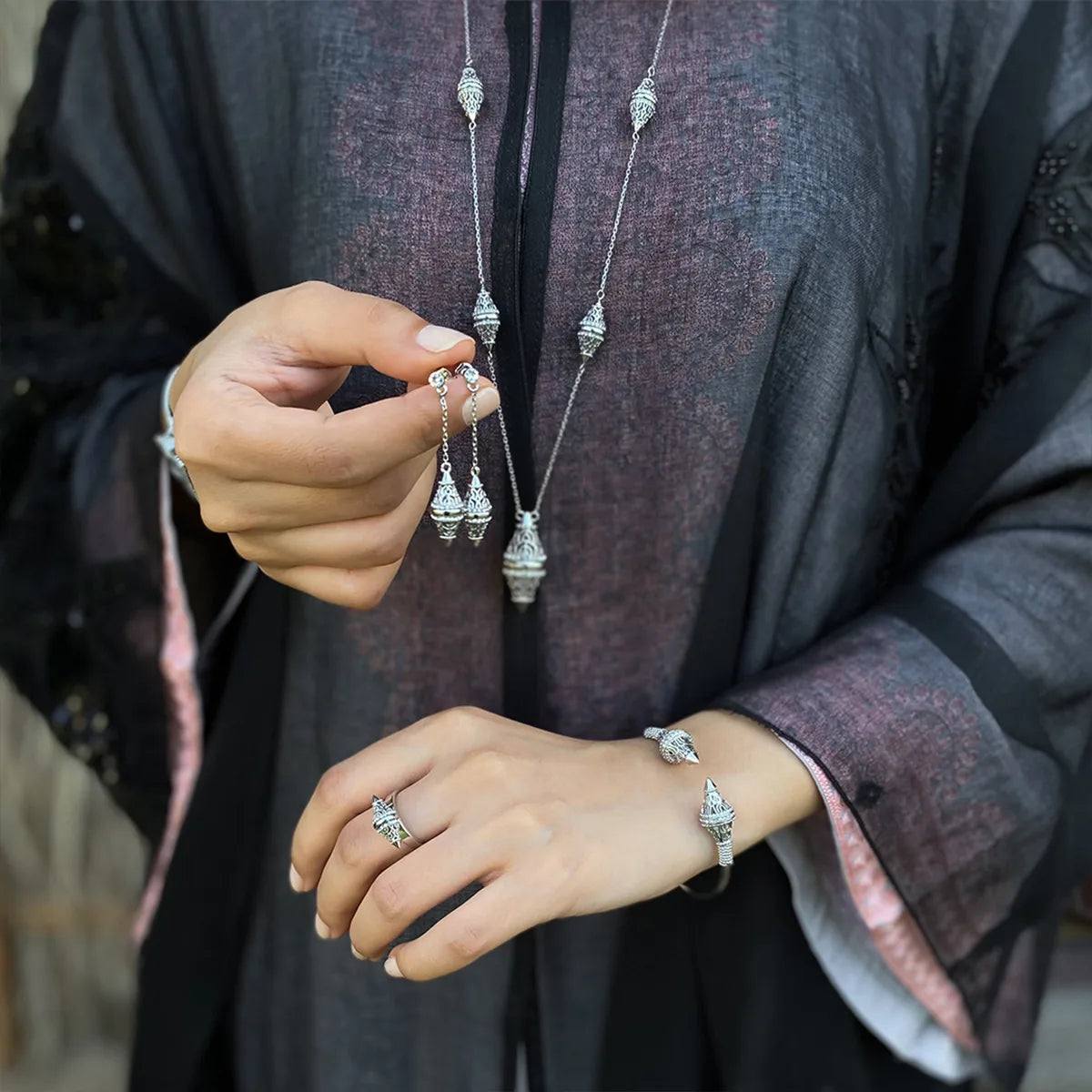 لانترن / طقم باللون الفضي