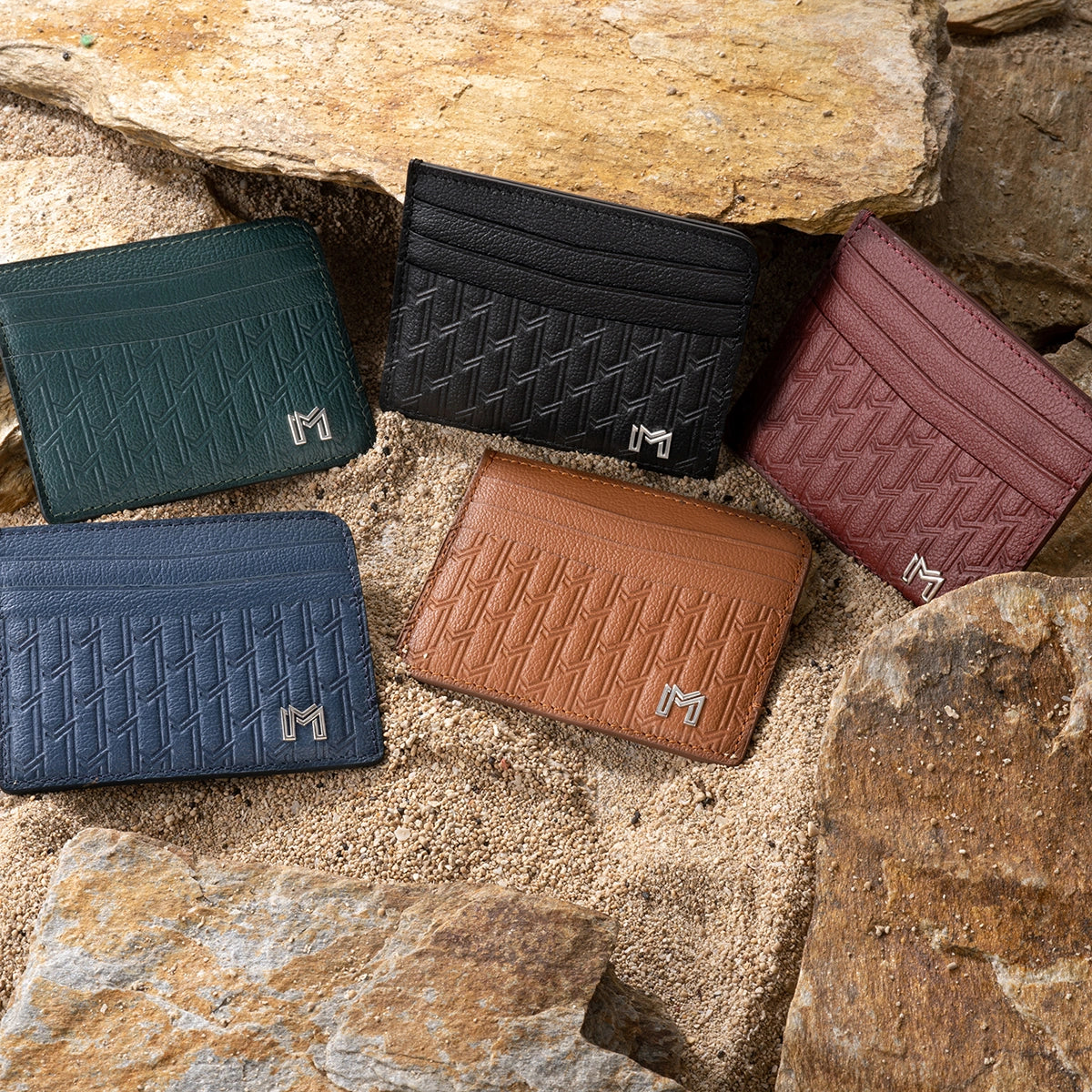 جلد الجمل تان / فضي