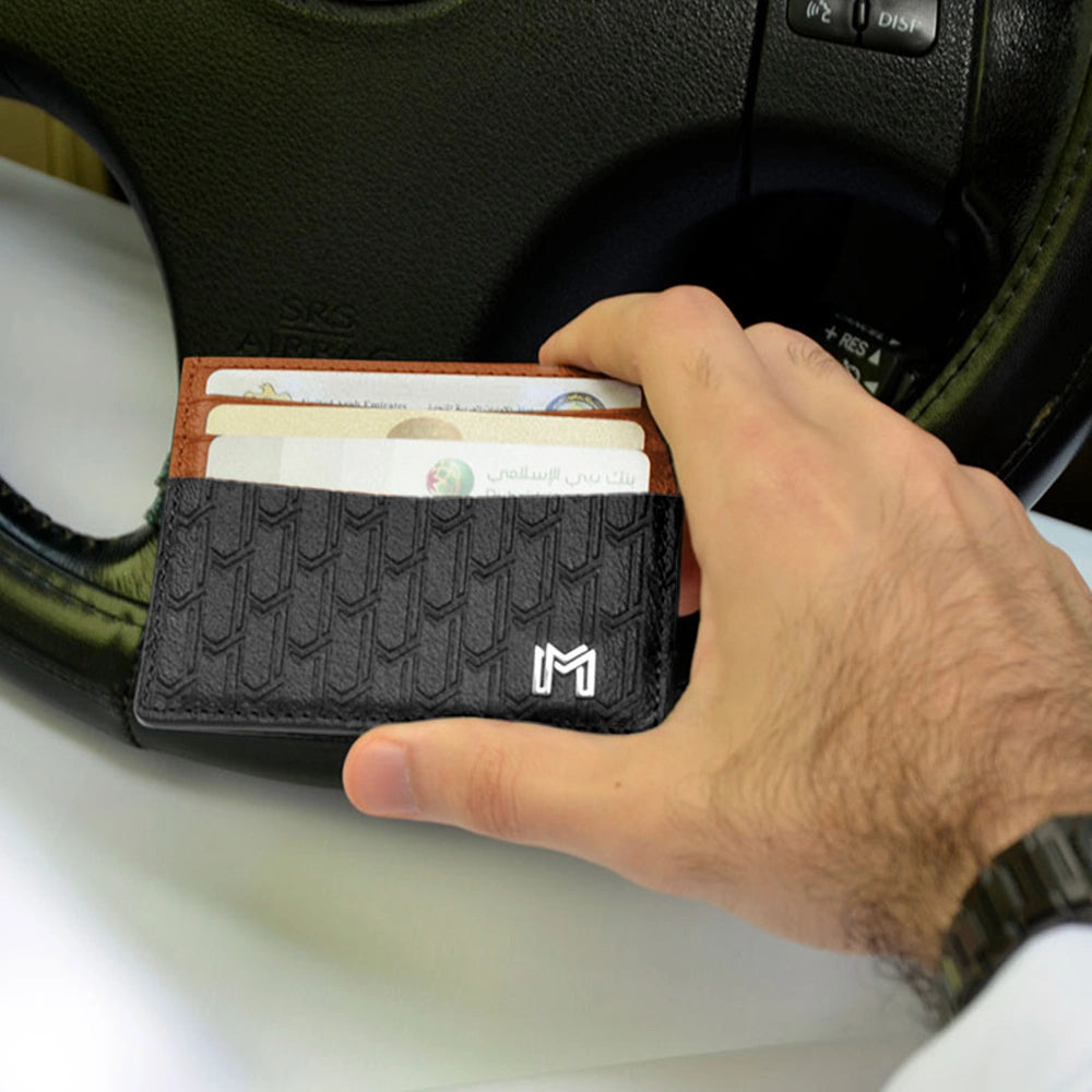 شنطة ميثاء / اسود و تان