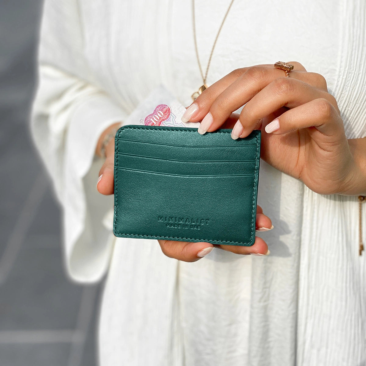 جلد ايطالي اخضر/ ذهبي