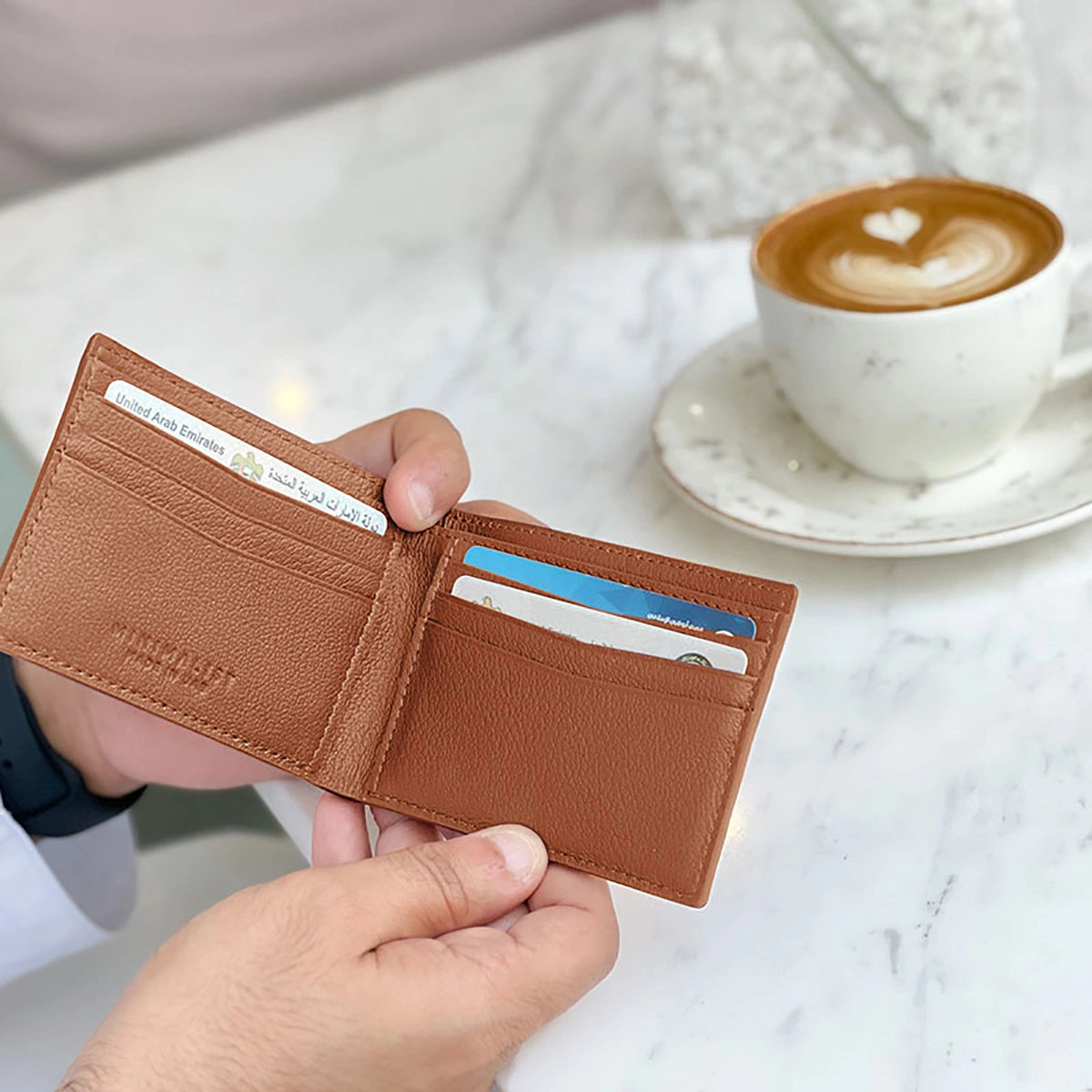 جلد الجمل تان / فضي