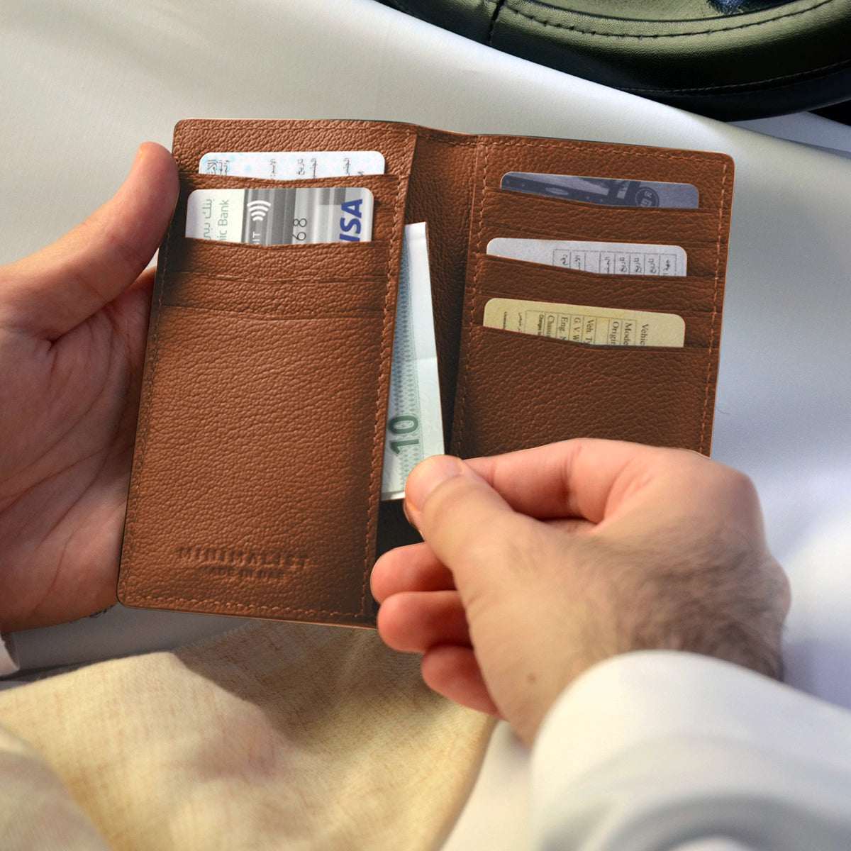 جلد الجمل تان / فضي