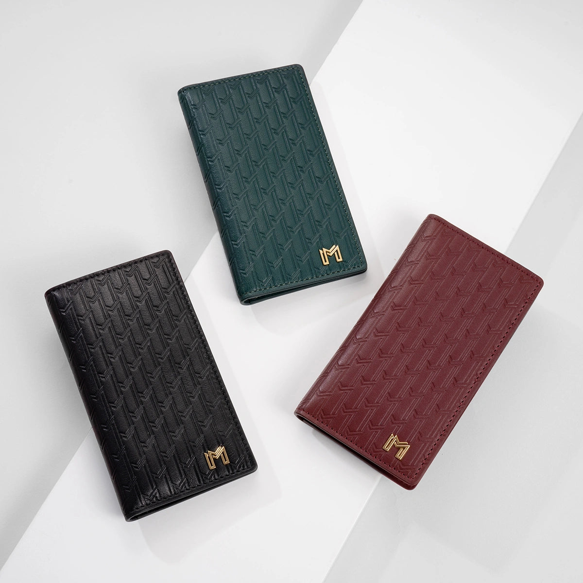 جلد ايطالي اخضر/ ذهبي