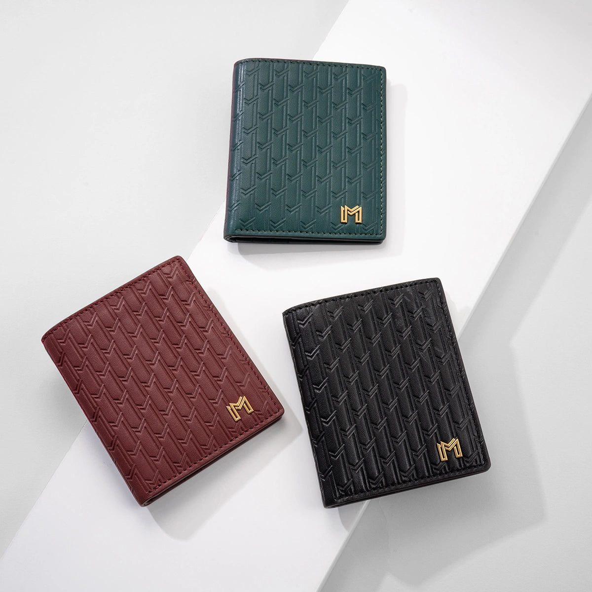 جلد ايطالي بورغندي / ذهبي