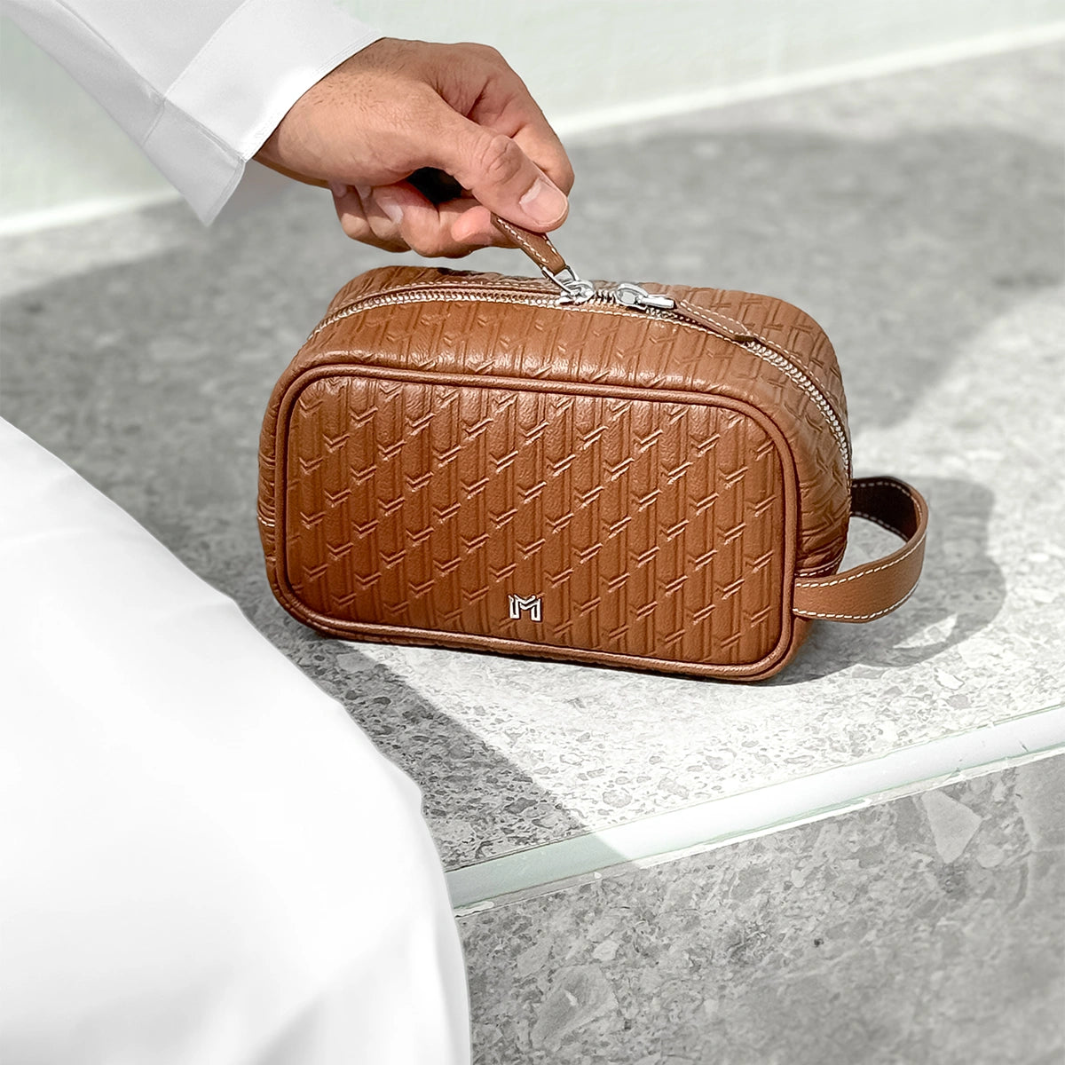 باوتش السفر تان / فضي