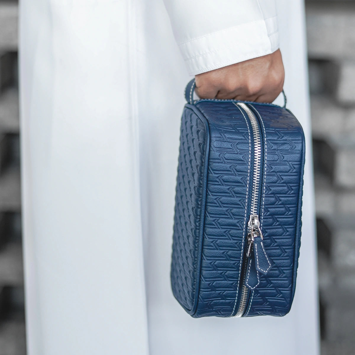 باوتش السفر كحلي / فضي