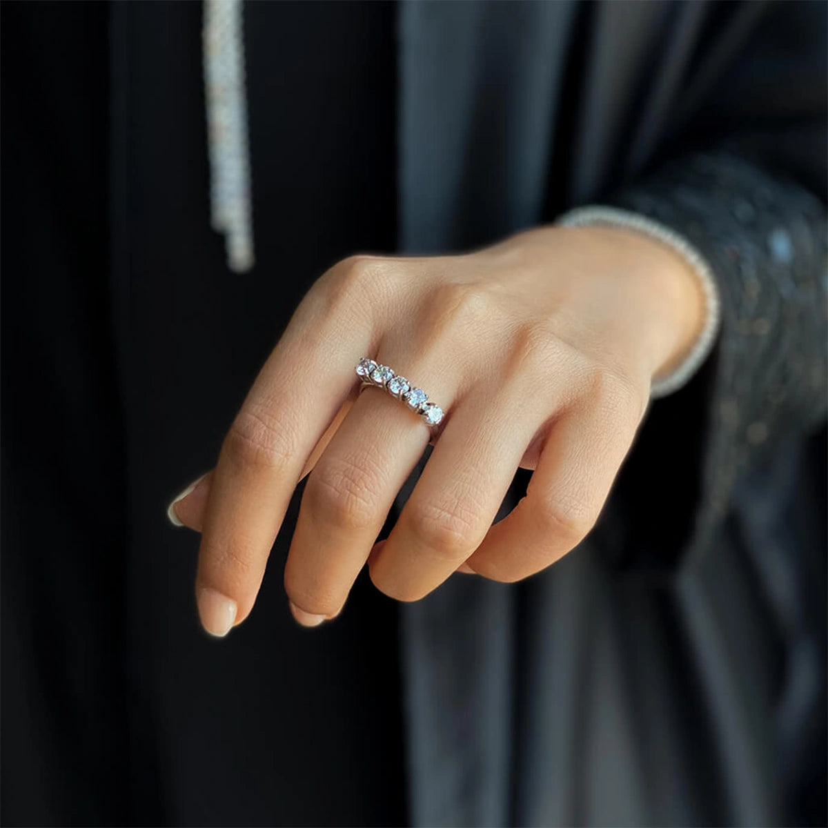 تنس / خاتم باللون الفضي