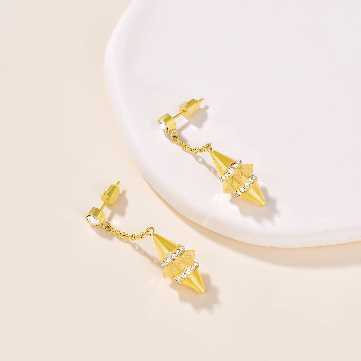 تراث / أقراط باللون الذهبي