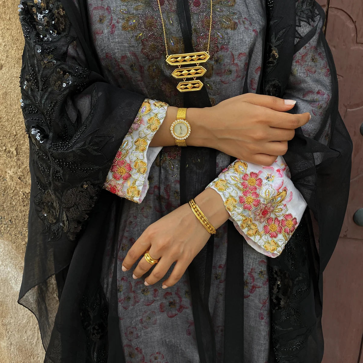 أناقة / خاتم ذهبي