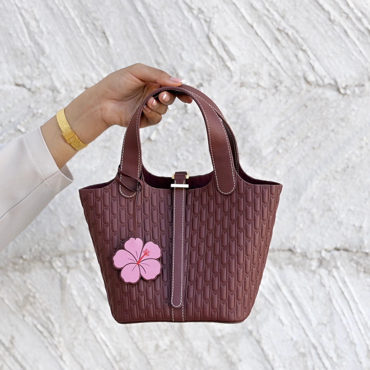 ليذر تشارم / البرقع