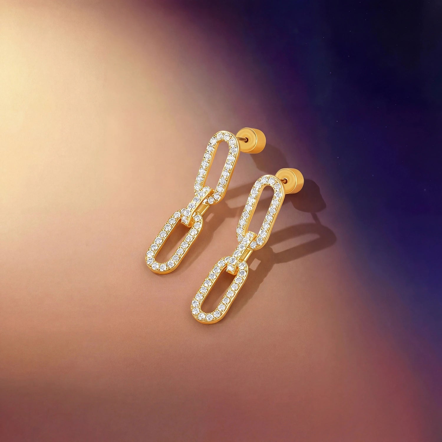 لينكس / أقراط طويلة باللون الذهبي