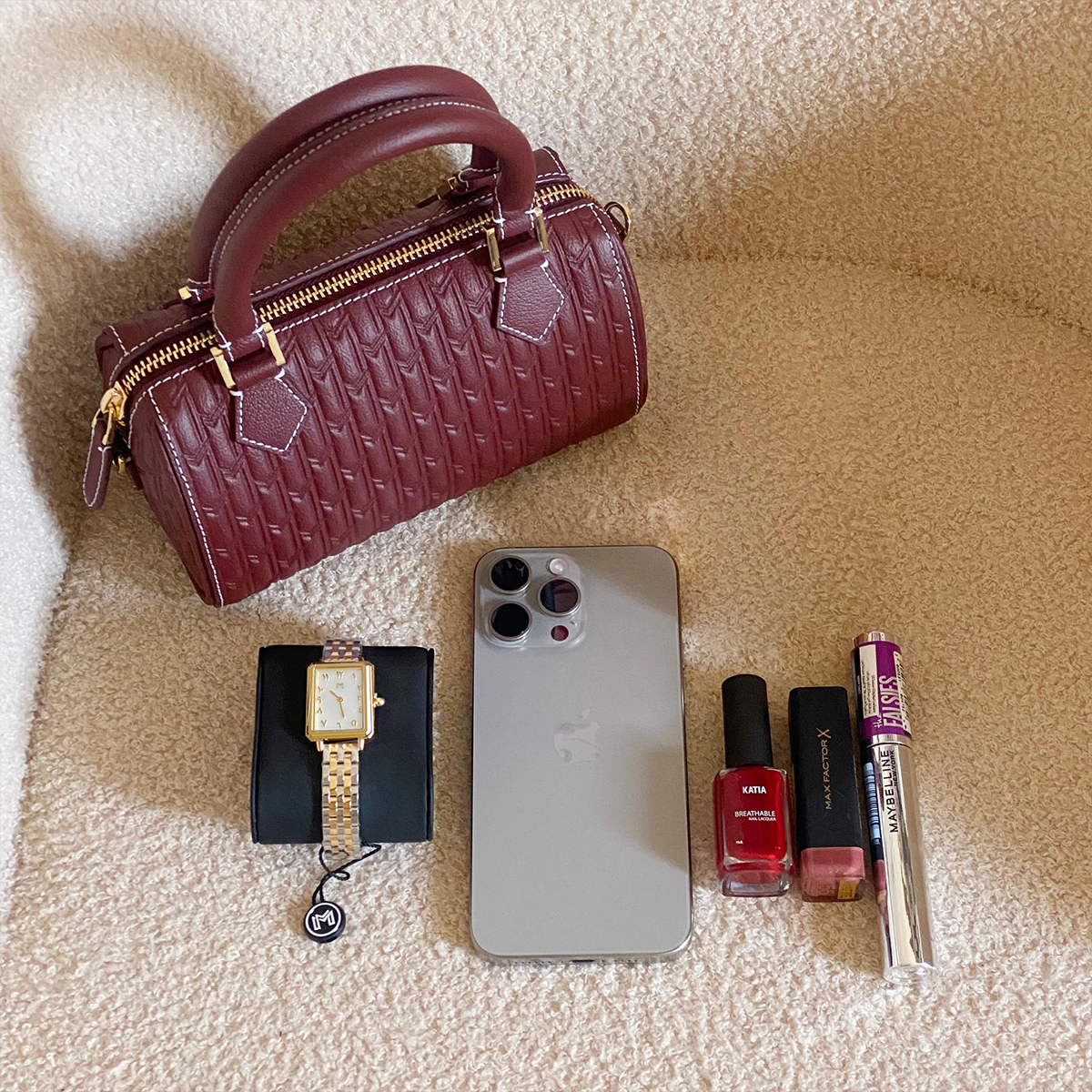 شنطة اليد ريم / بورغندي