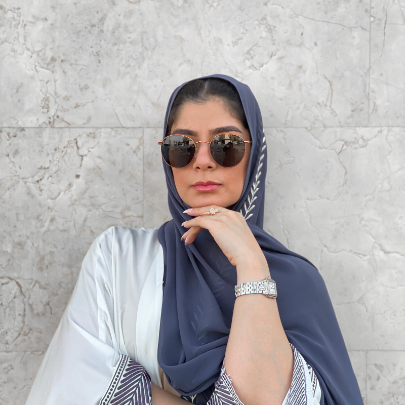 سجنايتشر  بني / باللون البني و الرمادي