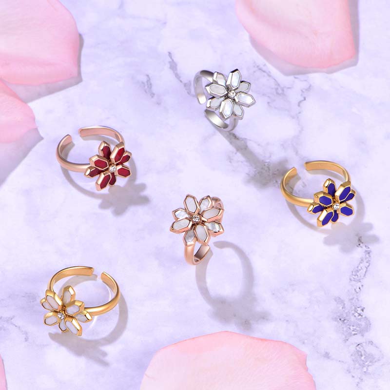 جوري / خاتم الحجر الأحمر باللون الروز قولد