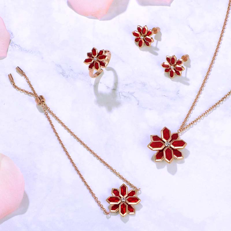 لوتس / أقراط الحجر الأحمر باللون الروز قولد