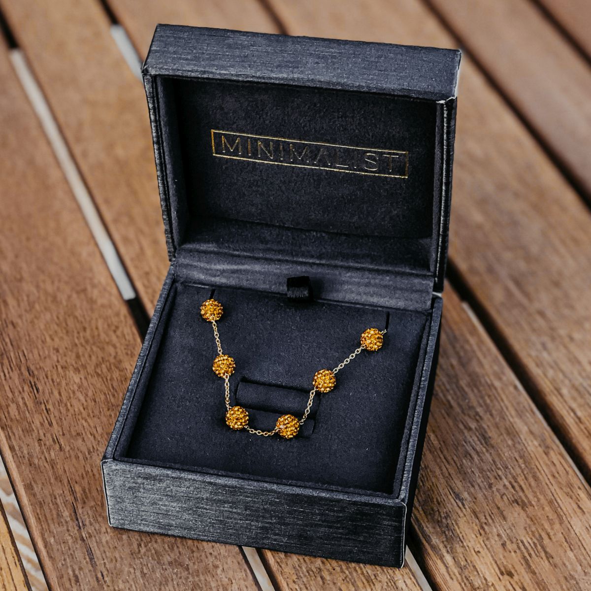 Sphere / All Gold - minimalistae