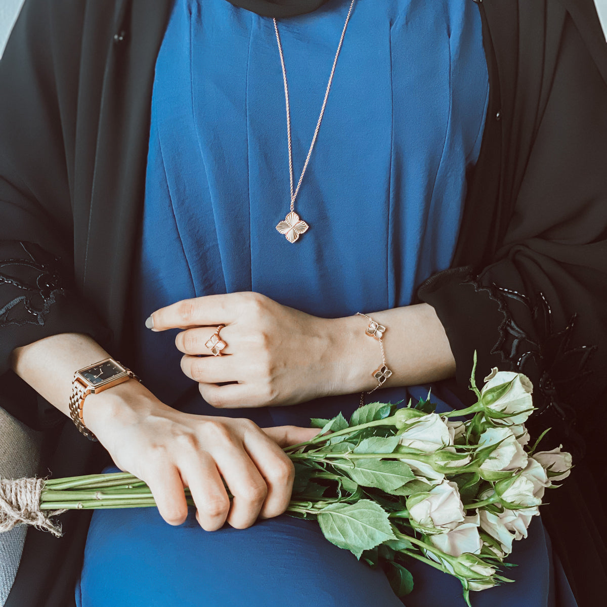 جوري / خاتم إشراقة الجوري بلون الروز قولد